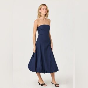 NWOT ASTR THE LABEL Lace Up Strapless Bubble Dress M